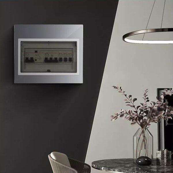 Prednosti in uporaba razdelilnika električne energije